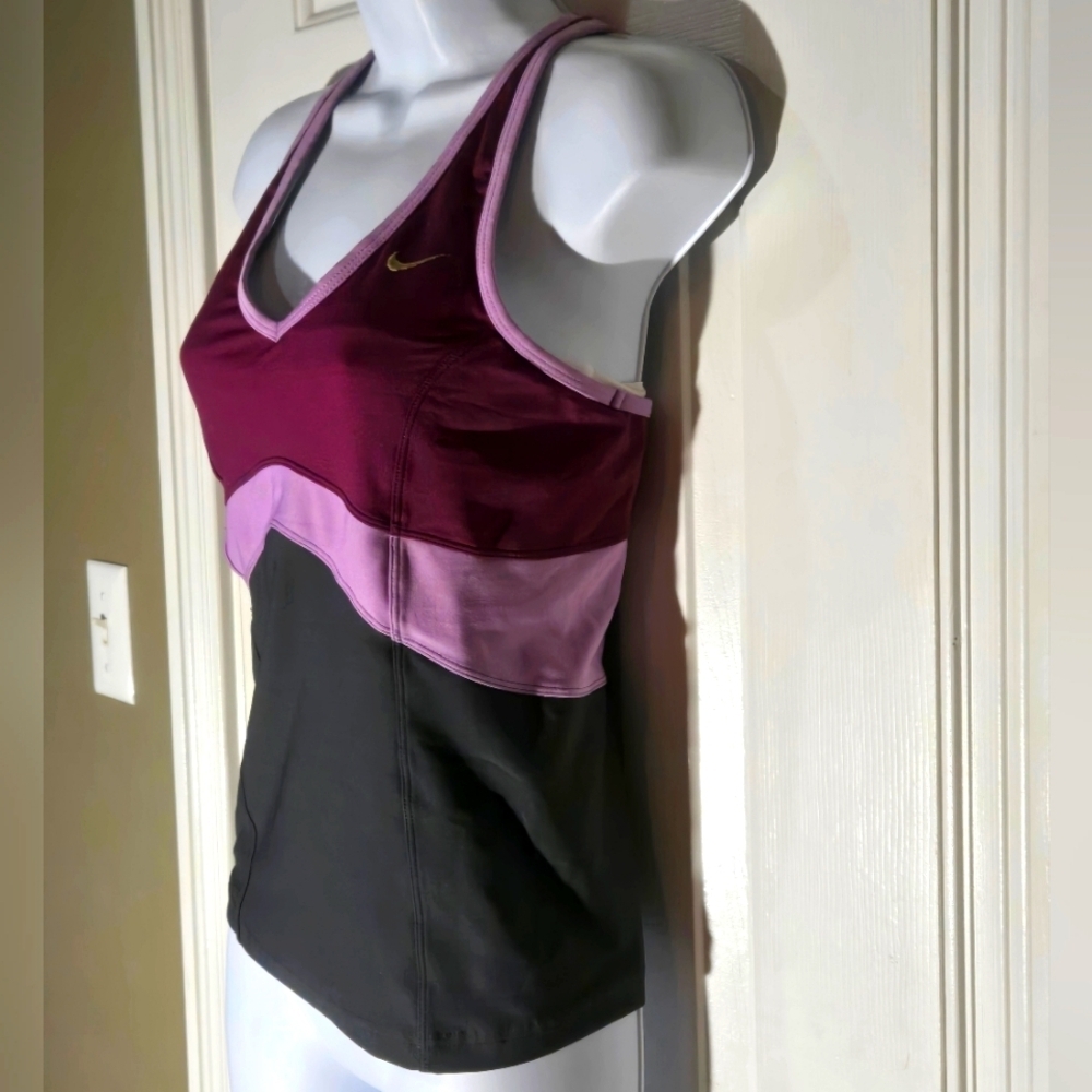 Nike Dri-Fit Racer Back Tank Top Built-In Shelf Bra purple/gray Small Gym Sport - Picture 3 of 6